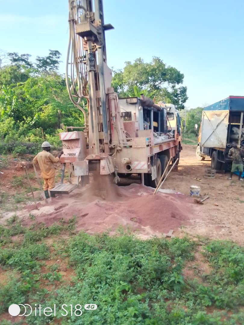Chantier hydraulique professionnel